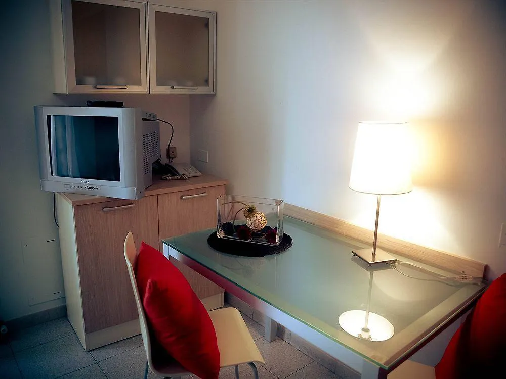 Residence Internazionale Rimini 3*,
