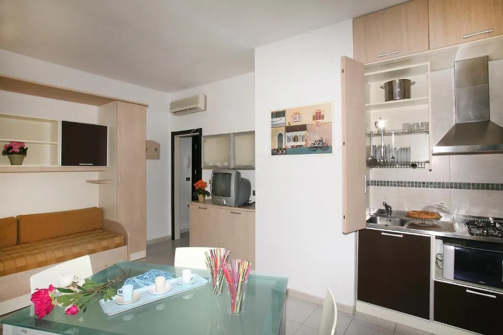 *** Appart hôtel Residence Internazionale Rimini Italie